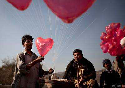 День святого Валентина запретили праздновать в столице Пакистана