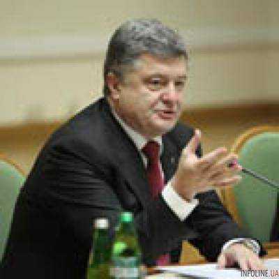 Президент П.Порошенко провел переговоры с главой МИД Канады на украинском языке