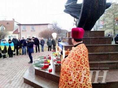 В Николаеве прошла церемония памяти героев Небесной сотни