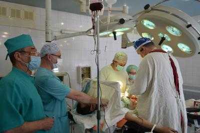 В больницы Днепра доставили раненых бойцов ВСУ