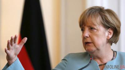 Канцлер Германии А.Меркель и премьер Турции обсудили ситуацию в отношениях двух стран
