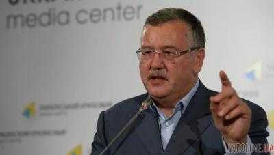 Гриценко : «Порошенко — политический труп. Если отпустит Насирова, быстрее сгниет»