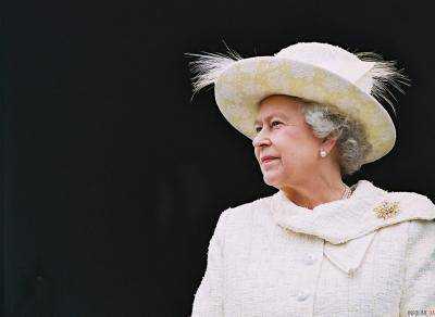 Королева Великобритании Елизавета II одобрила закон о выходе страны из ЕС