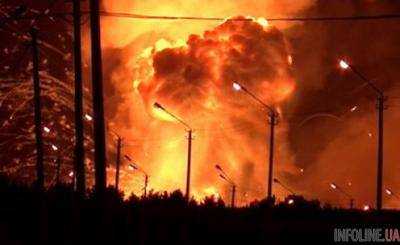 В Балаклее на складе с боеприпасами продолжаются взрывы