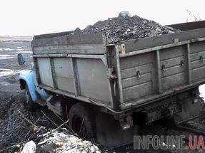 В Донецкой области неизвестные украли 3т. угля
