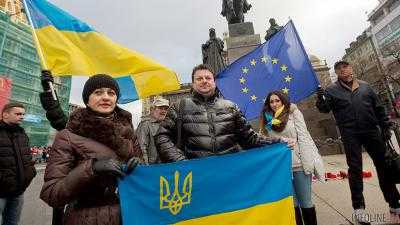 Опрос показал: украинцы не верят, что безвиз с ЕС начнет действовать к началу лета