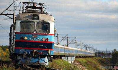 В "Укрзализныце" пообещали рассмотреть возможность увеличения вагонов в некоторых электричках