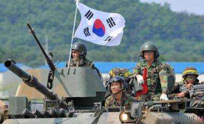 Япония в случае обострения конфликта с КНДР  отправит в Корею военных