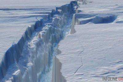 Как рождался огромный айсберг в Антарктиде. Видео