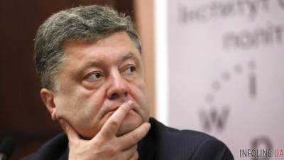 П.Порошенко требует немедленной имплементации минских соглашений