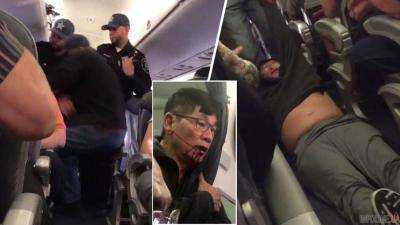 United Airlines пришла к соглашению с пассажиром, которого высадили силой