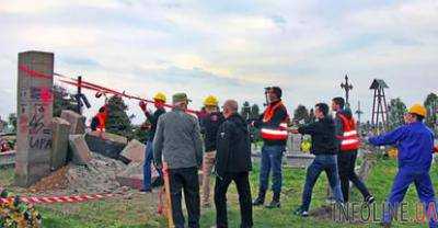 В Минкульте Польши заявили, что демонтаж памятника УПА является законным