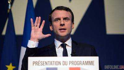 Кандидат в президенты Франции Э.Макрон заявил, что не будет подчиняться диктату В.Путина