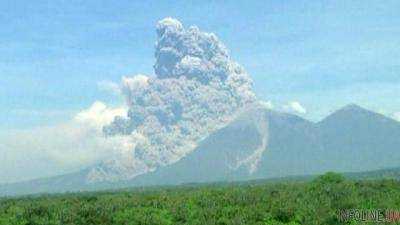 В Гватемале один из самых активных вулканов начал извержение