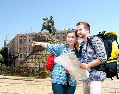 В Украине количество иностранных туристов за 5 лет сократилось почти на 200 тыс. человек