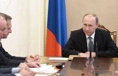 В.Путин провел “оперативку” с Совбезом России относительно Сирии