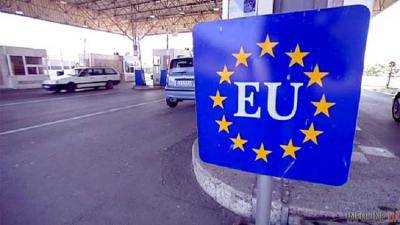 Безвиз с ЕС открывает возможность визовой либерализации с 30 странами "белого шенгена"