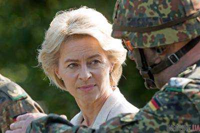 Министр обороны ФРГ Урсула фон дер Ляйен переименует армейские казармы, названные в честь военнослужащих вермахта