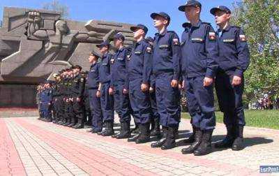 Первые крымские призывники отправились служить на территорию России. Видео