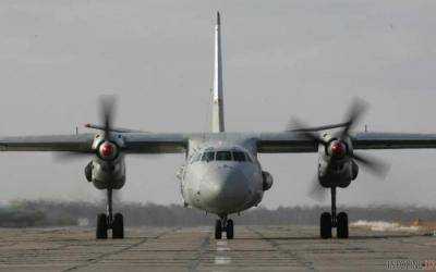 Самолет путинских вояк вспыхнул при посадке