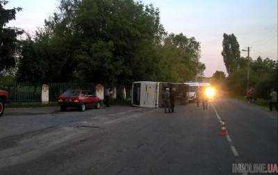 В Черкасской области в аварию попал автобус, пострадали пять человек