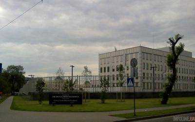 Геращенко: Взрыв на территории посольства США в Киеве организовали на заказ РФ