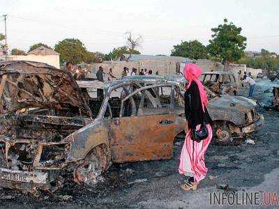Заминированный автомобиль взорвался в столице Сомали: погибли по меньшей мере девять человек