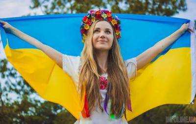 Украина сегодня отмечает День Конституции