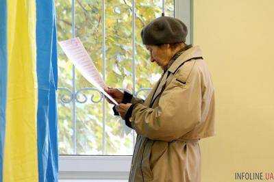 П.Порошенко призвали запретить пенсионерам голосовать на выборах