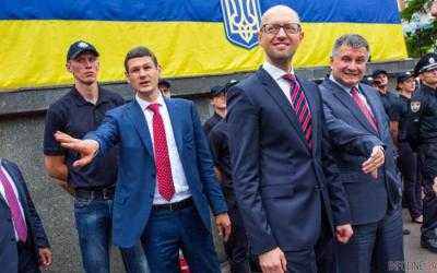Украинский политический бомонд гульнул на американской вечеринке. Фото