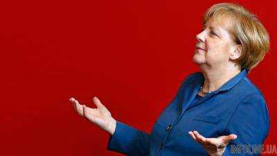 У Меркель подтвердили обсуждение украинского вопроса с Путиным и Макроном на G20