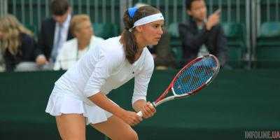 Теннисистка из Украины А.Калинина выиграла трофей на турнире в Дармштадте