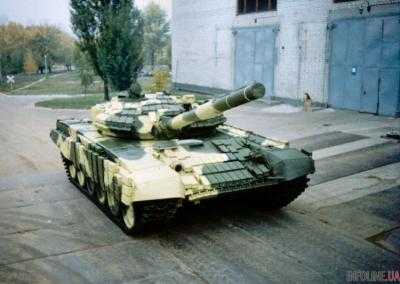 В этом году в ВСУ должны быть поставлены 72 модернизированных танка Т-72
