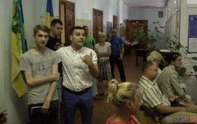 Скандальный инцидент с депутатом от БПП под Киевом: новые подробности. Видео