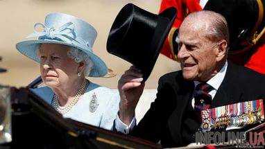 Супруг королевы Великобритании принц Филипп ушел на пенсию