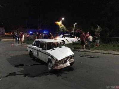 Водитель врезался в патрульный автомобиль вблизи Ровно - пострадали 4 полицейских