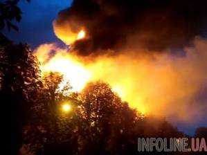 В результате удара молнии в Харькове загорелось здание суда
