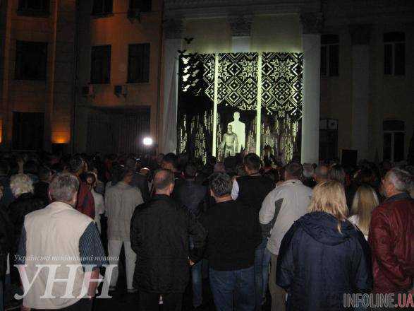 В Житомире открыли памятник Небесной Сотни