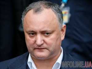 Президент Республики Молдова Игорь Додон запретил своим военным участвовать в учениях в Украине