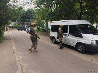 «Штаб блокады торговли с оккупантами» заявляет, что полицейские незаконно останавливают авто активистов, которые едут встречать Саакашвили