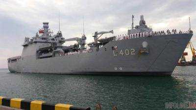 В Одессу с дружественным визитом прибыл десантный корабль ВМС Турции Bayraktar