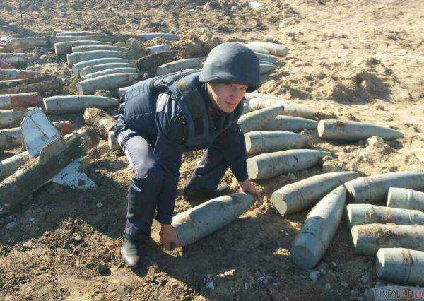 На стройке в Днепропетровской области обнаружили 68 боеприпасов