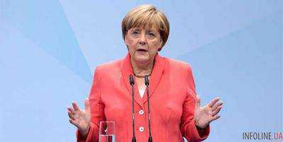 Меркель заявила о готовности G7 ужесточить санкции против России
