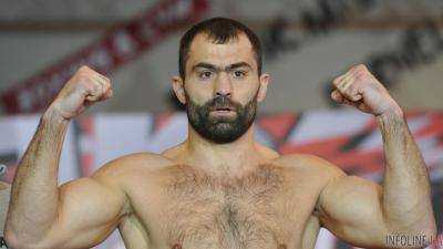 Рахим Чахкиев объявил о завершении карьеры боксера