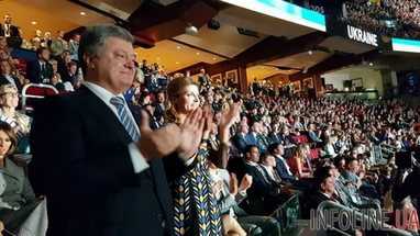 Президент с супругой принял участие в торжественной церемонии открытия "Игорь непокоренных"