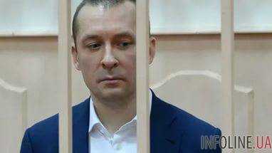 Суд арестовал имущество и средства В.Захарченко в Украине
