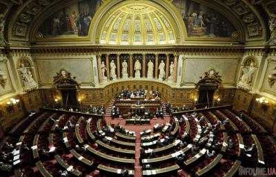 Во Франции проходят частичные выборы в Сенат