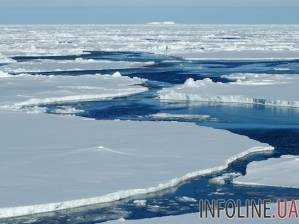 Американские ученые сообщили о сокращении площади льда в Арктике