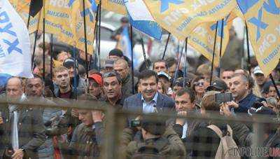 Майдан Саакашвили: тревожная ночь, тревожное утро, охрана Порошенко
