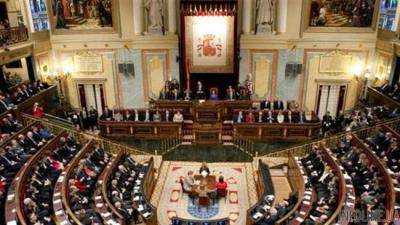 Сенат Испании лишил полномочий правительство Каталонии